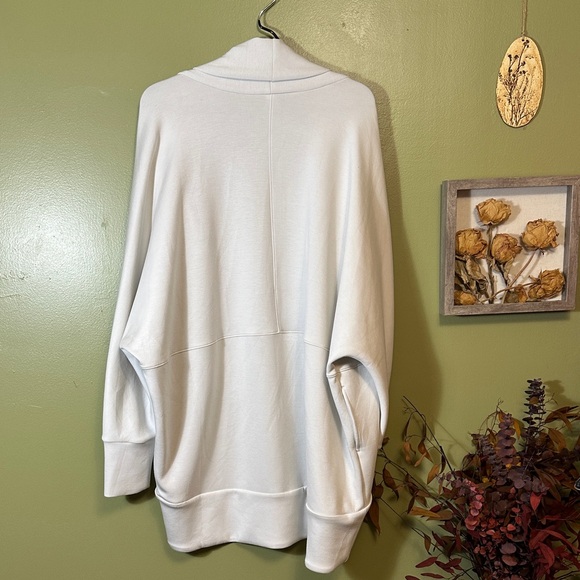 Spanx AirEssentials Cozy White Women's open front cardigan size XL - Picture 8 of 9
